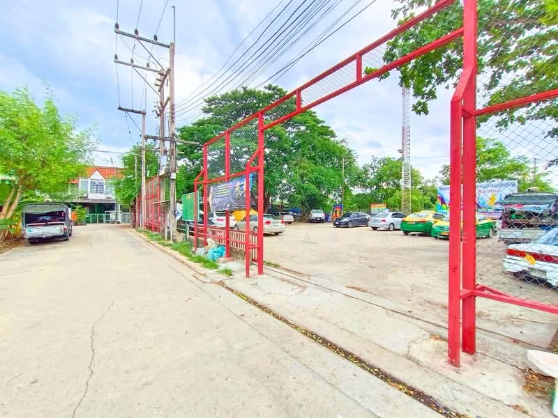 Yu Charoen (Fah Kram) Lam Luk Ka Khlong 2 : อยู่เจริญ (ฟ้าคราม) ลำลูกกา คลอง 2, ปทุมธานี, ถนนเสมาฟ้าคราม, คูคต, ลำลูกกา, ปทุมธานี, 100 ตร.ม., ทาวน์เฮ้าส์ ขาย, โดย Punpapa Rassamee, 500148973 - DDproperty.com