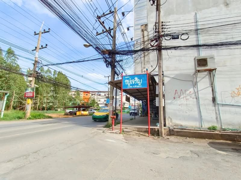 Yu Charoen (Fah Kram) Lam Luk Ka Khlong 2 : อยู่เจริญ (ฟ้าคราม) ลำลูกกา คลอง 2, ปทุมธานี, ถนนเสมาฟ้าคราม, คูคต, ลำลูกกา, ปทุมธานี, 100 ตร.ม., ทาวน์เฮ้าส์ ขาย, โดย Punpapa Rassamee, 500148973 - DDproperty.com