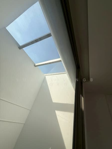 Townhome / Home Office Luxury | ปรีดี 14 (สุขุมวิท 71), Bangkok, Bang Chak, Phra Khanong, Bangkok, 6 Bedrooms, 536 sqm, Townhouse For Sale, by SmartLivingBangkok, 500149050 - DDproperty.com