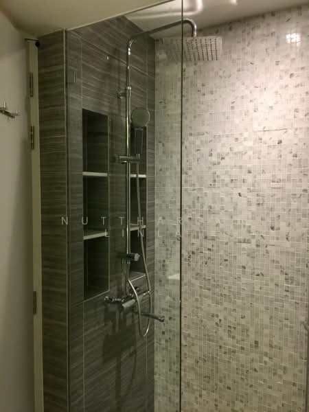 Royal Castle Sukhumvit : รอยัล คาสเซอร์ สุขุมวิท, กรุงเทพ, 30 ซอยสุขุมวิท 39, คลองเตยเหนือ, วัฒนา, กรุงเทพ, 191 ตร.ม., คอนโด ขาย, โดย Nuttharom  Linla , 500149101 - DDproperty.com