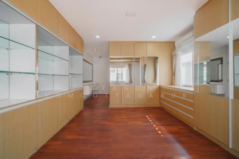 Grand Bangkok Boulevard Rama 9 - Srinakarindra, Bangkok, Krungthep Kritha 17 Alley, Thap Chang, Saphan Sung, Saphan Sung, Bangkok, 5 Bedrooms, 500 sqm, Single Detached House For Sale, by Jutanon Komoottanaruk, 500149107 - DDproperty.com