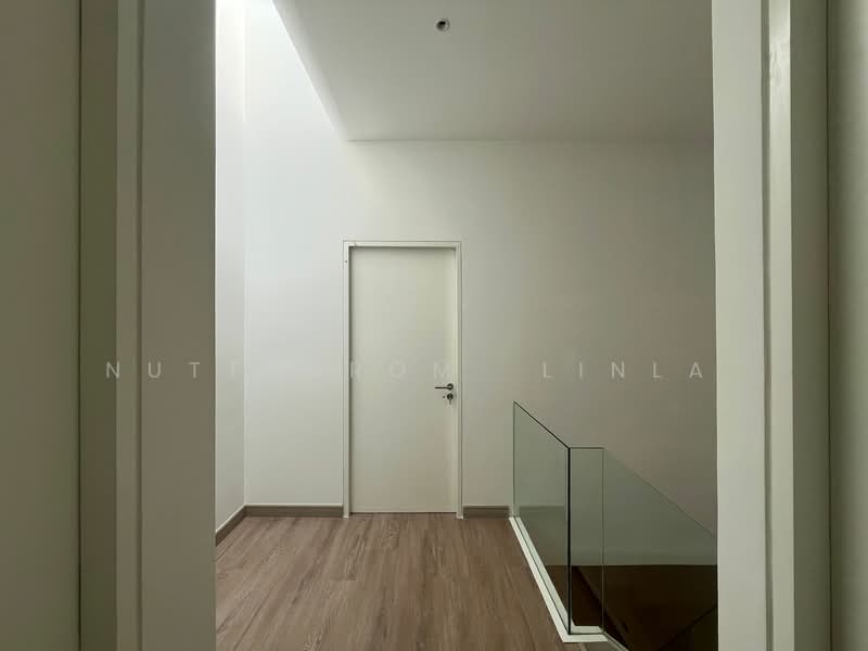 3-BR Semi-detached House, Bangkok, Samsen Nai, Phaya Thai, Bangkok, 3 Bedrooms, 205 sqm, Semi-Detached House (Twin House) For Sale, by Nuttharom  Linla , 500149134 - DDproperty.com