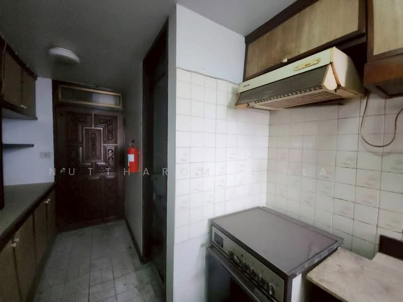 Tai Ping Towers, Bangkok, 582 Soi Sukhumvit 63, Khlong Tan Nua, Watthana, Bangkok, 3 Bedrooms, 216 sqm, Condo For Sale, by Nuttharom  Linla , 500149234 - DDproperty.com