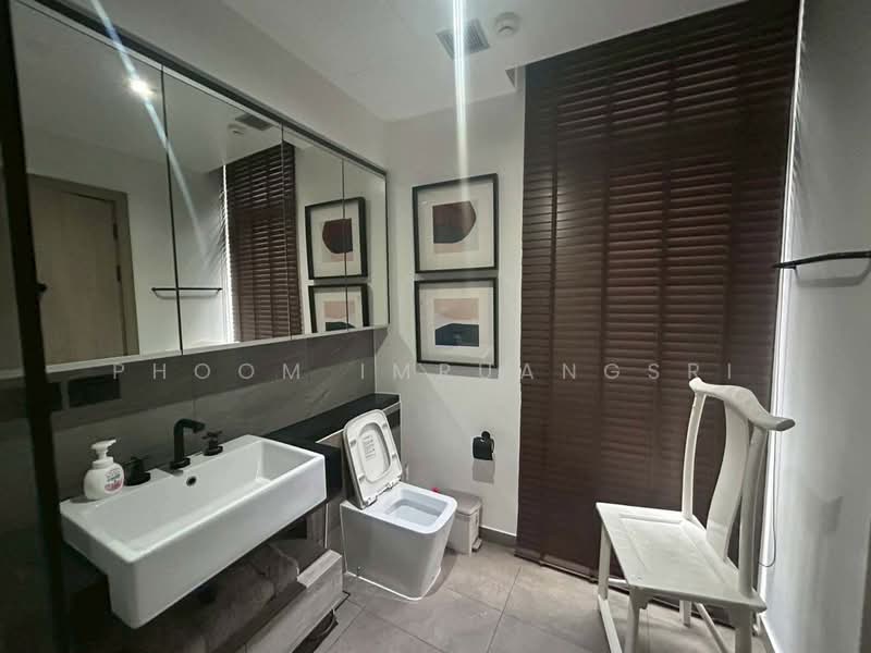 The Lofts Asoke, Bangkok, Sukhumvit 21 Road, Khlongtoei Nua, Watthana, Bangkok, 2 Bedrooms, 86 sqm, Condo For Rent, by Phoom Imruangsri, 500149250 - DDproperty.com