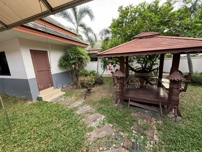 Baan Dusit Pattaya Lake : บ้านดุสิต พัทยา เลค, ชลบุรี, ถนนทางเข้า, ห้วยใหญ่, บางละมุง, ชลบุรี, 250 ตร.ม., บ้านเดี่ยว ขาย, โดย Megan Goodwin, 500149274 - DDproperty.com