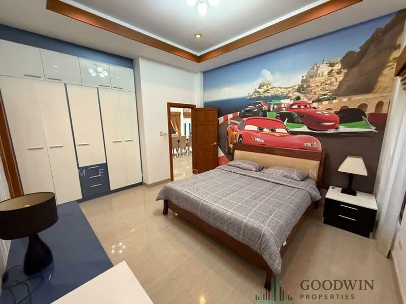 Baan Dusit Pattaya Lake : บ้านดุสิต พัทยา เลค, ชลบุรี, ถนนทางเข้า, ห้วยใหญ่, บางละมุง, ชลบุรี, 250 ตร.ม., บ้านเดี่ยว ขาย, โดย Megan Goodwin, 500149274 - DDproperty.com