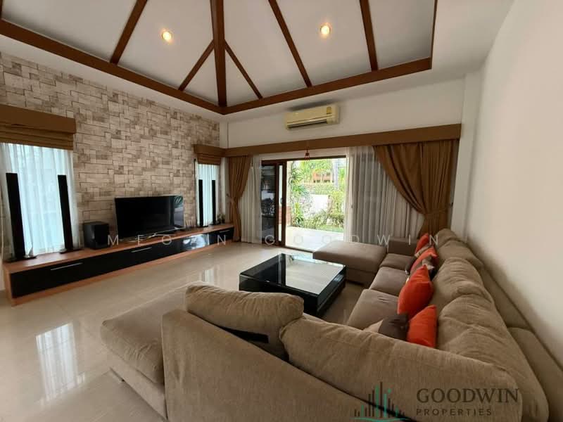 Baan Dusit Pattaya Lake : บ้านดุสิต พัทยา เลค, ชลบุรี, ถนนทางเข้า, ห้วยใหญ่, บางละมุง, ชลบุรี, 250 ตร.ม., บ้านเดี่ยว ขาย, โดย Megan Goodwin, 500149274 - DDproperty.com