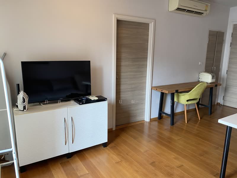 HIVE Taksin, Bangkok, 18 1 Soi, Khlong Ton Sai, Khlong San, Bangkok, 1 Bedroom, 50 sqm, Condo For Rent, by ภคธร ชัยผาติกุล, 500149275 - DDproperty.com