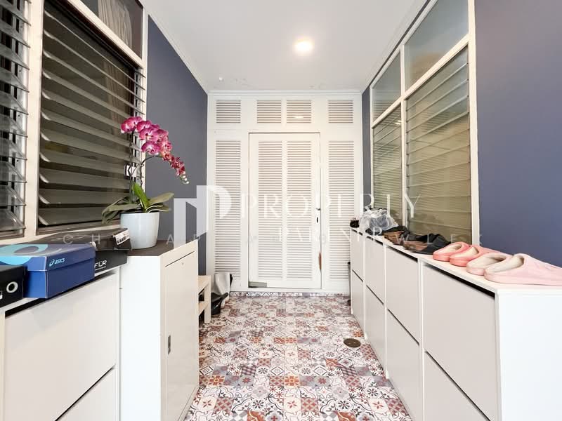 House, Bangkok, สุขุมวิท, Bang Chak, Phra Khanong, Bangkok, 5 Bedrooms, 350 sqm, Single Detached House For Sale, by Chidaphar Beawlek, 500149277 - DDproperty.com