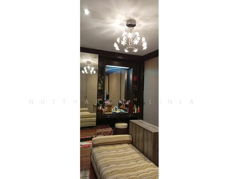 Golden Home Park Ville, Bangkok, Chong Nonsi, Yan Nawa, Bangkok, 3 Bedrooms, 320 sqm, Townhouse For Sale, by Nuttharom  Linla , 500149316 - DDproperty.com