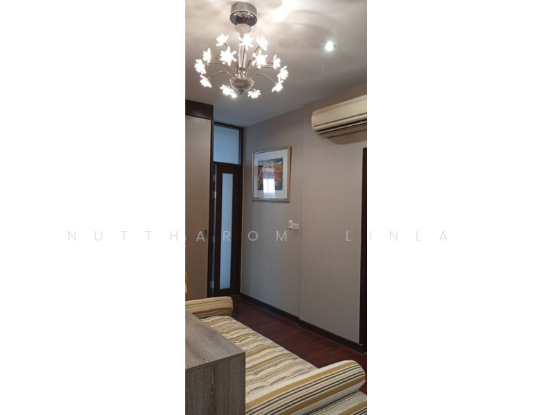 Golden Home Park Ville, Bangkok, Chong Nonsi, Yan Nawa, Bangkok, 3 Bedrooms, 320 sqm, Townhouse For Sale, by Nuttharom  Linla , 500149316 - DDproperty.com