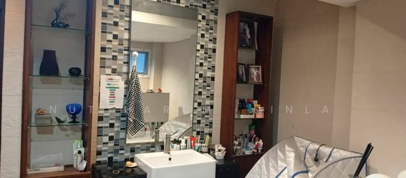 Golden Home Park Ville, Bangkok, Chong Nonsi, Yan Nawa, Bangkok, 3 Bedrooms, 320 sqm, Townhouse For Sale, by Nuttharom  Linla , 500149316 - DDproperty.com