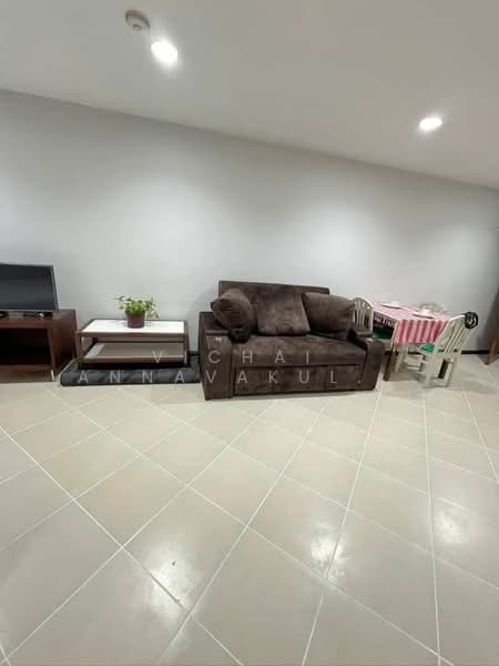 Witthayu Complex, Bangkok, 1673 New Petchaburi Road, Makkasan, Ratchathewi, Bangkok, 2 Bedrooms, 85 sqm, Condo For Rent, by Vichai Annavakulthorn, 500149329 - DDproperty.com