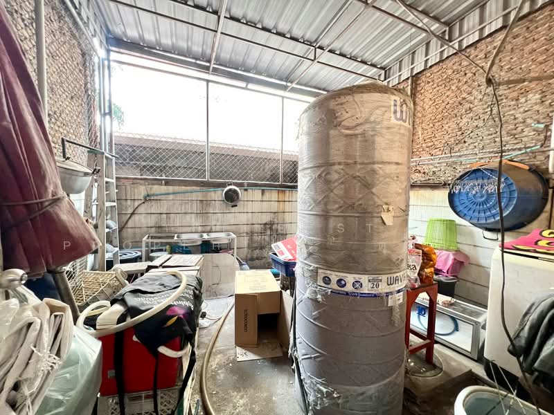 อาคารพาณิชย์ศรีราชา ชลบุรี, Chon Buri (Pattaya), Thung Suk La, Si Racha, Chon Buri (Pattaya), , 120 sqm, Shophouse For Sale, by The Best Property ตุ๊กตา, 500149330 - DDproperty.com