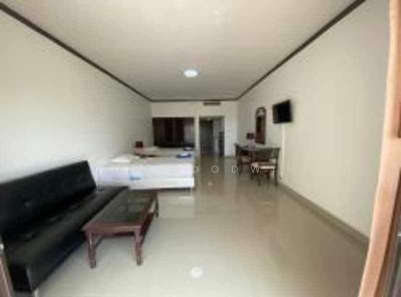 Metro Jomtien Condotel : เมโทร จอมเทียน คอนโดเทล, ชลบุรี, หมู่ที่ 12 420 ถ.จอมเทียนสายหนึ่ง, หนองปรือ, บางละมุง, ชลบุรี, 56 ตร.ม., คอนโด ขาย, โดย Dow Goodwin, 500149351 - DDproperty.com