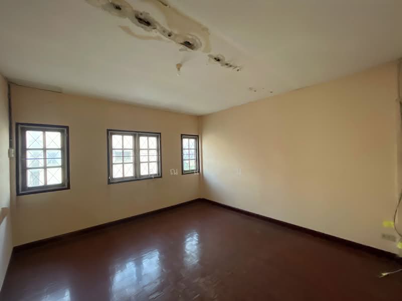 นอกโครงการลพบุรี, Lop Buri, Tha Sala, Muang Lop Buri, Lop Buri, 2 Bedrooms, 130 sqm, Townhouse For Sale, by คุณแจม, 500149370 - DDproperty.com