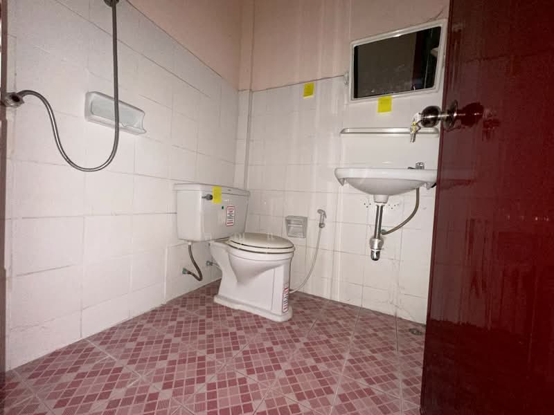 นอกโครงการลพบุรี, Lop Buri, Tha Sala, Muang Lop Buri, Lop Buri, 2 Bedrooms, 130 sqm, Townhouse For Sale, by คุณแจม, 500149370 - DDproperty.com