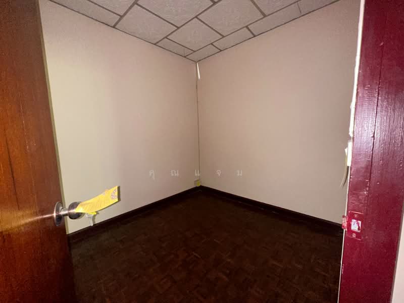 นอกโครงการลพบุรี, Lop Buri, Tha Sala, Muang Lop Buri, Lop Buri, 2 Bedrooms, 130 sqm, Townhouse For Sale, by คุณแจม, 500149370 - DDproperty.com