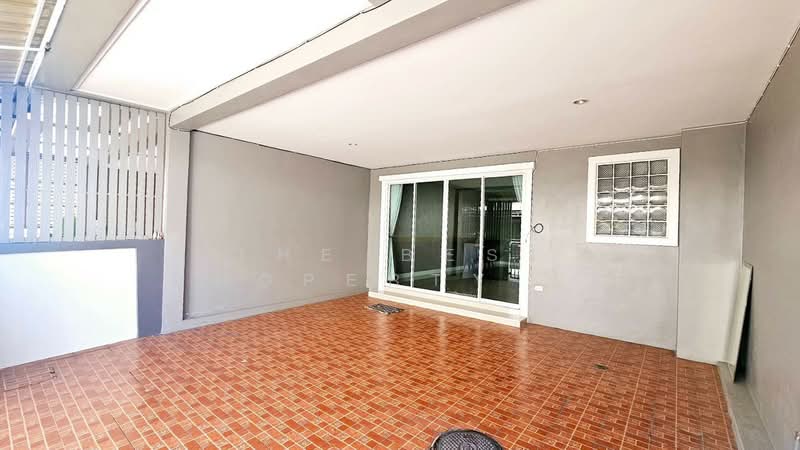 อิ่มอัมพร ค่ายทหารกำแพงเพชรอัครโยธิน, สมุทรสาคร, คลองมะเดื่อ, กระทุ่มแบน, สมุทรสาคร, 100 ตร.ม., ทาวน์เฮ้าส์ ขาย, โดย The Best Property โม, 500149413 - DDproperty.com