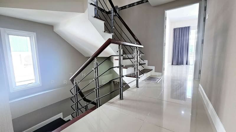 อิ่มอัมพร ค่ายทหารกำแพงเพชรอัครโยธิน, Samut Sakhon, Khlong Madua, Krathum Baen, Samut Sakhon, 4 Bedrooms, 100 sqm, Townhouse For Sale, by The Best Property โม, 500149413 - DDproperty.com