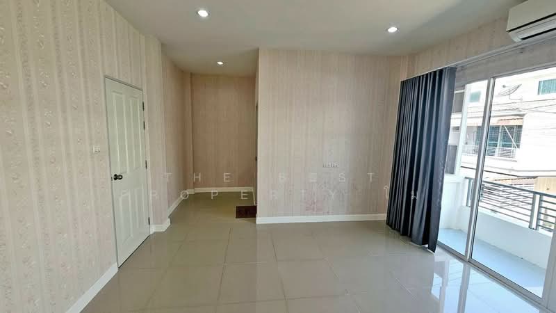 อิ่มอัมพร ค่ายทหารกำแพงเพชรอัครโยธิน, Samut Sakhon, Khlong Madua, Krathum Baen, Samut Sakhon, 4 Bedrooms, 100 sqm, Townhouse For Sale, by The Best Property โม, 500149413 - DDproperty.com