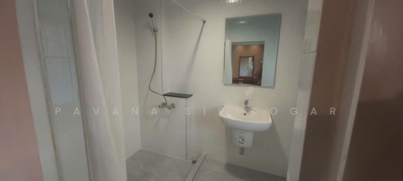 S.V. Apartment, Bangkok, 5 Soi Ruamrudee, Lumphini, Pathum Wan, Bangkok, 2 Bedrooms, 100 sqm, Apartment For Rent, by Pavana Sirikogar, 500149439 - DDproperty.com