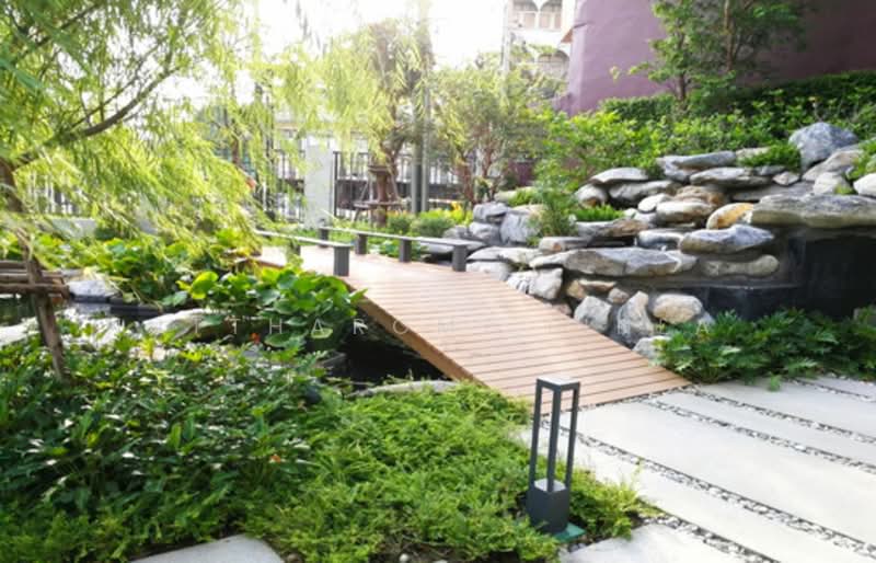 Lumpini Place Ratchada-Sathu, Bangkok, 501 3 Sathu Pradit 27 Alley, Chong Nonsi, Yan Nawa, Bangkok, 3 Bedrooms, 60 sqm, Condo For Sale, by Nuttharom  Linla , 500149445 - DDproperty.com