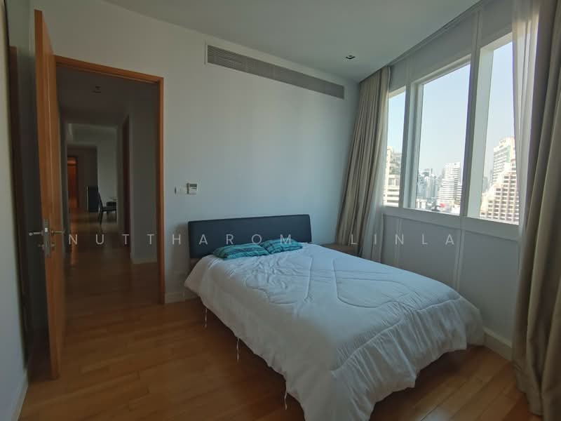 Millennium Residence, Bangkok, Sukhumvit Road, Khlong Toei, Khlong Toei, Bangkok, 3 Bedrooms, 146 sqm, Condo For Sale, by Nuttharom  Linla , 500149464 - DDproperty.com