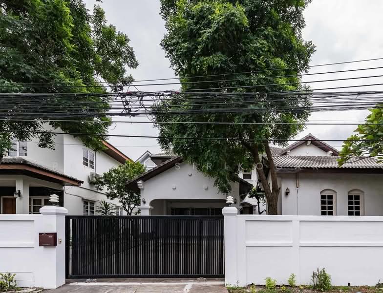 5-BR House, Bangkok, Bang Chak, Phra Khanong, Bangkok, 5 Bedrooms, 250 sqm, Single Detached House For Rent, by Pavana Sirikogar, 500149511 - DDproperty.com