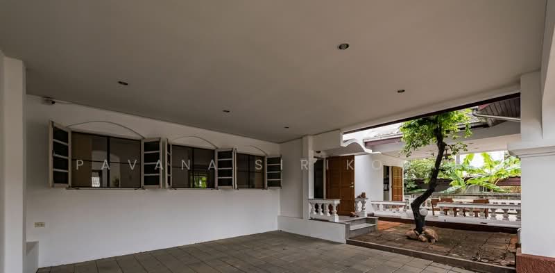 5-BR House, Bangkok, Bang Chak, Phra Khanong, Bangkok, 5 Bedrooms, 250 sqm, Single Detached House For Rent, by Pavana Sirikogar, 500149511 - DDproperty.com
