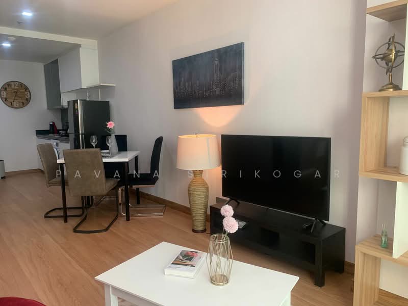 Sky Walk Residences, Bangkok, 1599 Sukhumvit Road, Phra Kanong Nua, Watthana, Bangkok, 2 Bedrooms, 60 sqm, Condo For Rent, by Pavana Sirikogar, 500149534 - DDproperty.com