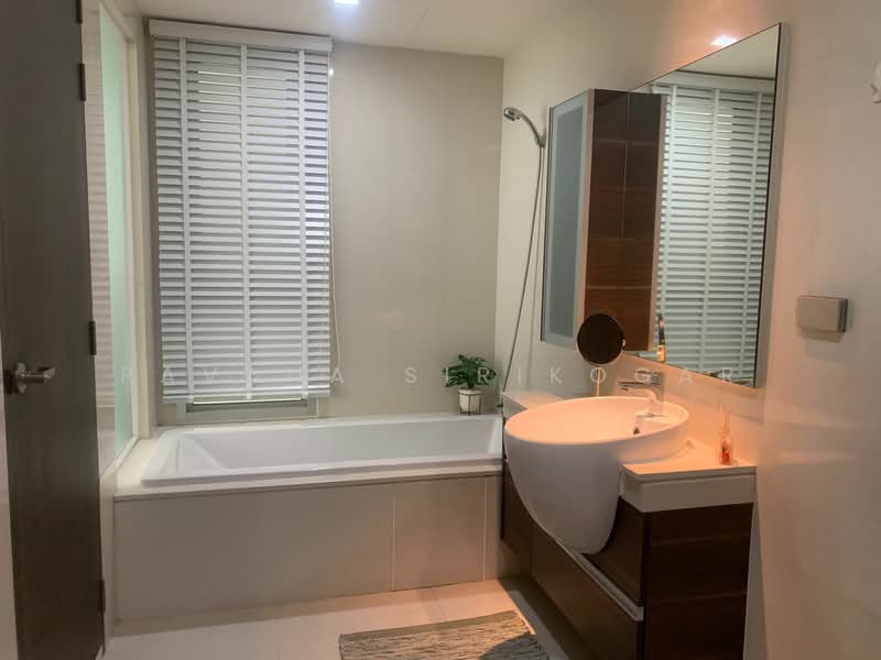 Sky Walk Residences, Bangkok, 1599 Sukhumvit Road, Phra Kanong Nua, Watthana, Bangkok, 2 Bedrooms, 60 sqm, Condo For Rent, by Pavana Sirikogar, 500149534 - DDproperty.com