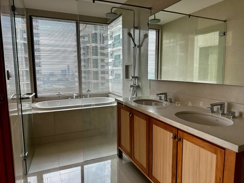 The Emporio Place, Bangkok, 93 Soi Sukhumvit 24, Sukhumvit Road, Khong Tan, Khlong Toei, Bangkok, 2 Bedrooms, 100 sqm, Condo For Rent, by Pavana Sirikogar, 500149539 - DDproperty.com