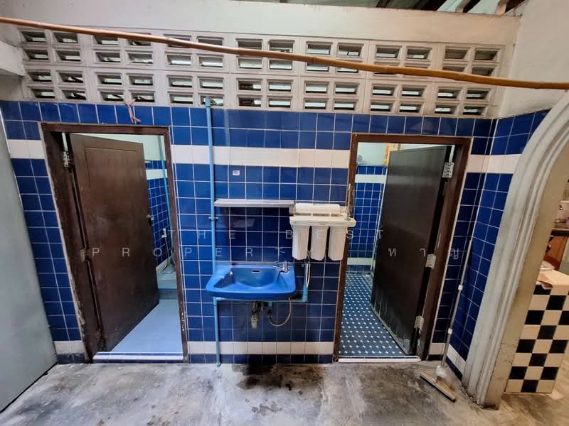 For Sale - อาคารพาณิชย์ธนบุรี กรุงเทพมหานคร, Bangkok