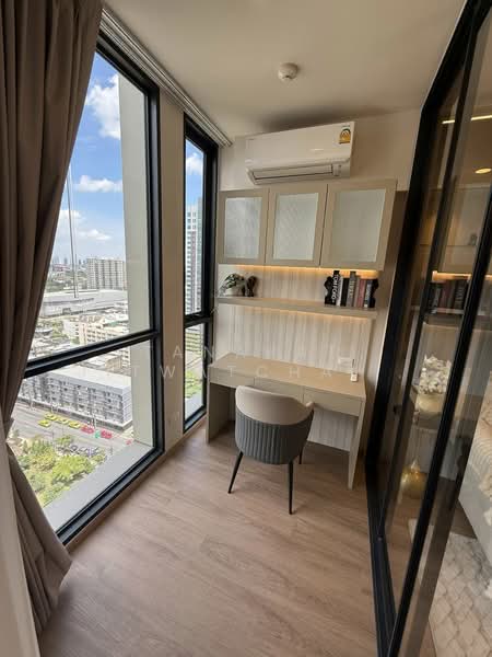 The Issara Sathorn, Bangkok, Chan Road, Thung Maha Mek, Sathon, Bangkok, 1 Bedroom, 37 sqm, Condo For Rent, by Tanapat Jitwatcharakomol, 500149563 - DDproperty.com