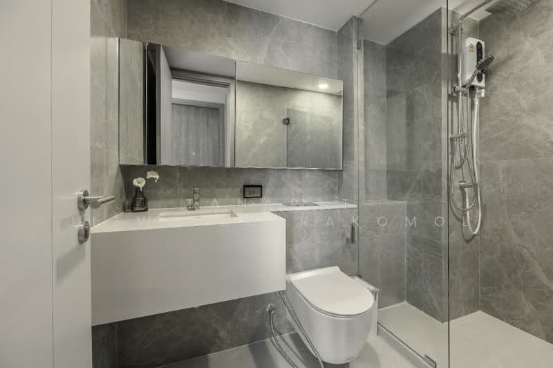 SOHO Bangkok Ratchada, Bangkok, 74 Pracha Rat Bamphen Rd, Huai Khwang, Huai Khwang, Bangkok, 1 Bedroom, 35 sqm, Condo For Rent, by Tanapat Jitwatcharakomol, 500149565 - DDproperty.com