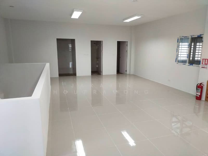 ให้เช่าโรงงาน พื้นที่สีม่วง แพรกษา อำเภอเมือง สมุทปราการ พื้นที่ 1,000 ตรมใกล้นิคมบางปู, Samut Prakan, Phreak Sa Mai, Muang Samut Prakarn, Samut Prakan, , 1,000 sqm, Warehouse/Factory For Rent, by Jakarin Houpramong, 500149568 - DDproperty.com