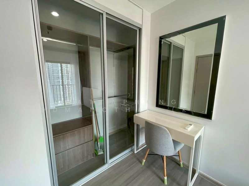 The Parkland Charan-Pinklao, Bangkok, 42 Charasanitwong, Bang Phlat, Bang Phlat, Bangkok, 1 Bedroom, 35 sqm, Condo For Rent, by NATTAPHONG Yodmanotham (K. Book), 500149582 - DDproperty.com