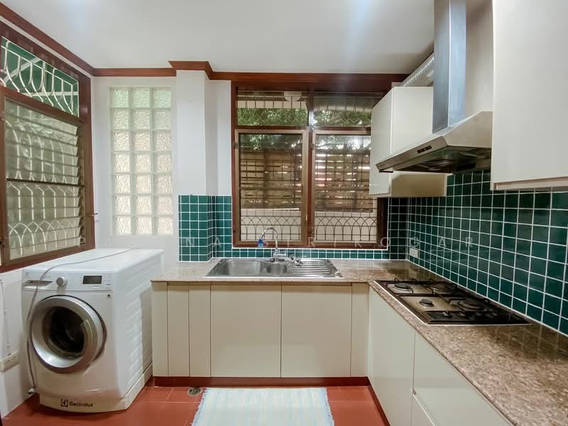 บ้าน 4-ห้องนอน, กรุงเทพ, คลองเตย, คลองเตย, กรุงเทพ, 450 ตร.ม., บ้านเดี่ยว ให้เช่า, โดย Pavana Sirikogar, 500149598 - DDproperty.com