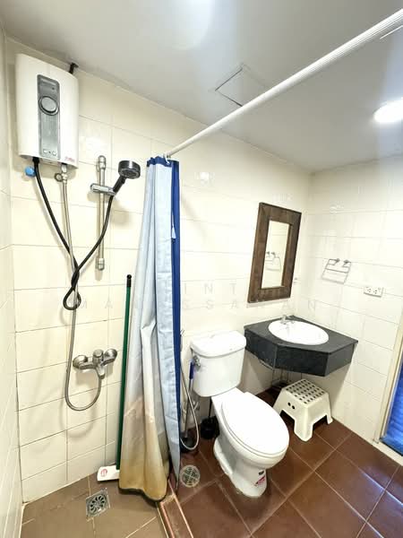 Lumpini Place Suanplu-Sathorn, Bangkok, 435-112 Suan Plu, Thung Maha Mek, Sathon, Bangkok, 2 Bedrooms, 60 sqm, Condo For Rent, by Mint Manassanan, 500149609 - DDproperty.com