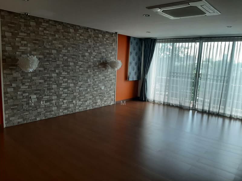 บ้าน 4-ห้องนอน, กรุงเทพ, บางจาก, พระโขนง, กรุงเทพ, 2,400 ตร.ม., บ้านเดี่ยว ขาย, โดย Nuttharom  Linla , 500149611 - DDproperty.com