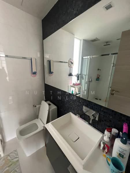 The Room Sathorn, Bangkok, 78 Pan Road, Silom, Bang Rak, Bangkok, 2 Bedrooms, 78 sqm, Condo For Sale, by Nuttharom  Linla , 500149618 - DDproperty.com