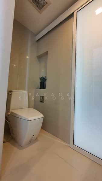 Rhythm Sukhumvit 44/1, Bangkok, Sukhumvit Road, Phra Kanong, Khlong Toei, Bangkok, 2 Bedrooms, 52 sqm, Condo For Rent, by Pavana Sirikogar, 500149692 - DDproperty.com