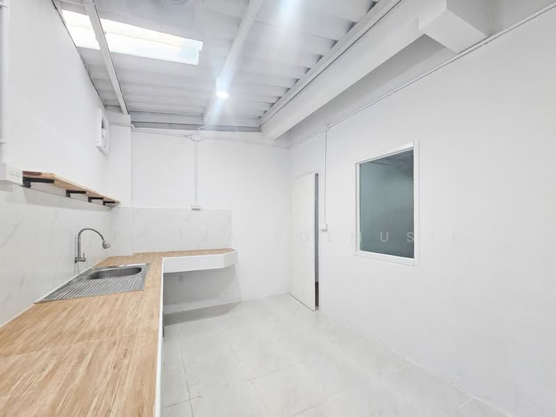 Baan Preecha 8, Bangkok, 458 Huamark Road, Hua Mak, Bang Kapi, Bangkok, 2 Bedrooms, 120 sqm, Townhouse For Sale, by Janjira Polmusik, 500149716 - DDproperty.com