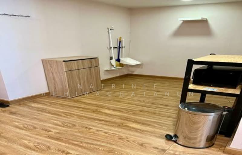 Le Crique Sukhumvit 64/2, Bangkok, Soi Sukhumvit 64/2, Bang Chak, Phra Khanong, Bangkok, 1 Bedroom, 38 sqm, Condo For Sale, by Natrinee Aphirachatanon, 500149747 - DDproperty.com