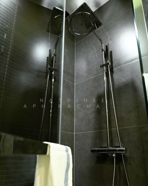 The Esse at Singha Complex, Bangkok, 1788 New Petchaburi Rd, Khlongtoei Nua, Watthana, Bangkok, 1 Bedroom, 48 sqm, Condo For Rent, by Natrinee Aphirachatanon, 500149751 - DDproperty.com