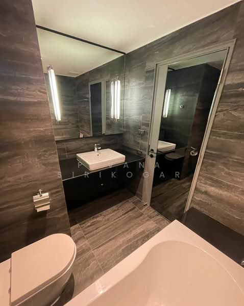 Icon III, Bangkok, 858 Sukhumvit Road, Khlong Tan Nua, Watthana, Bangkok, 1 Bedroom, 80 sqm, Condo For Rent, by Pavana Sirikogar, 500149760 - DDproperty.com