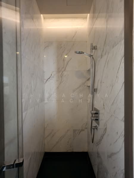 Saladaeng One : ศาลาแดง วัน, กรุงเทพ, ซอย ศาลาแดง 1, สีลม, บางรัก, กรุงเทพ, 115 ตร.ม., คอนโด ให้เช่า, โดย Thiprachaya Piyapachjiragul, 500149766 - DDproperty.com