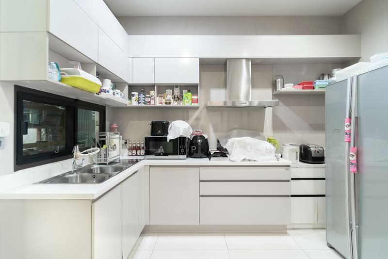 Soul Ekkamai-Ladprao, Bangkok, Ladprao Road, Phlapphla, Wang Thonglang, Bangkok, 5 Bedrooms, 331 sqm, Single Detached House For Sale, by Janjira Polmusik, 500149789 - DDproperty.com