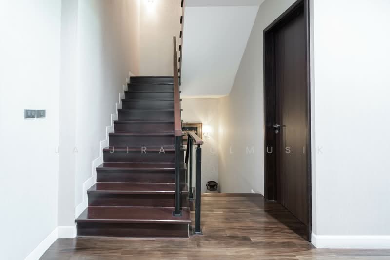 Soul Ekkamai-Ladprao, Bangkok, Ladprao Road, Phlapphla, Wang Thonglang, Bangkok, 5 Bedrooms, 331 sqm, Single Detached House For Sale, by Janjira Polmusik, 500149789 - DDproperty.com